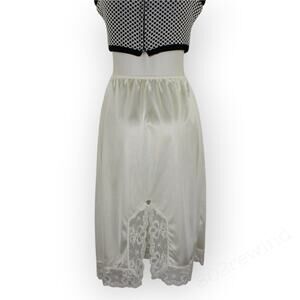 MED Vintage Leggs Half Slip Midi Skirt Lace Trim Satin Ivory Sheen Slit USA 80s